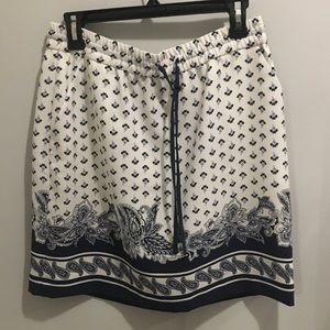 Ann Taylor Skirt W/ Pockets